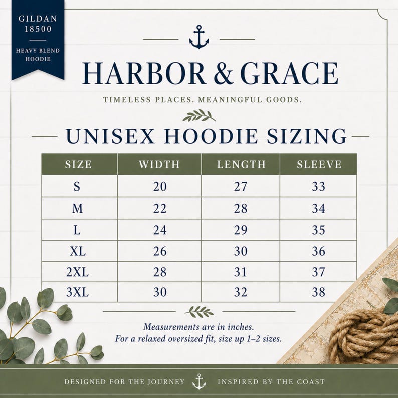 Pode incluir: Uma tabela de tamanhos para o moletom com capuz Gildan 18500 da Harbor & Grace. A tabela lista os tamanhos de P a 3GG com as medidas correspondentes de largura, comprimento e manga em polegadas. O design apresenta um &iacute;cone de &acirc;ncora e folhas.