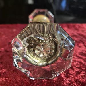 Ensemble de poignées de porte octogonales anciennes en verre, embouts en laiton, tige - Quincaillerie architecturale