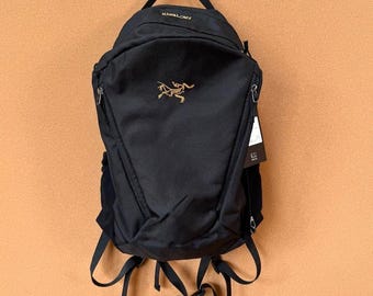 Zaino Arcteryx Mantis 26 - Zaino versatile da 26 litri per escursioni e viaggi.