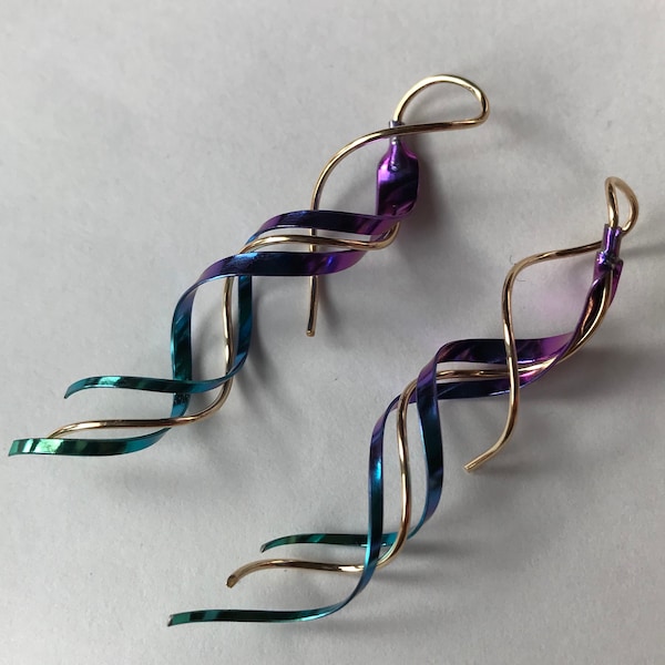 Titanium swirl earrings spirals ear threads with gold fill, niobium