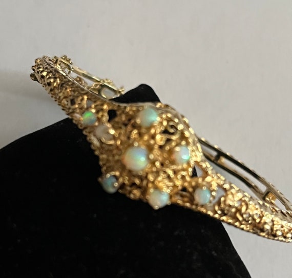 Opal and 14 Karat gold bracelet - image 9