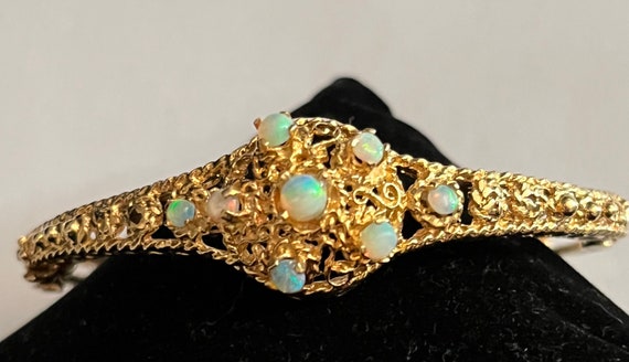 Opal and 14 Karat gold bracelet - image 10