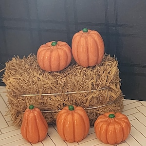 Autumn Farmhouse Collection | 6pc Autumn Pumpkins and Hay Bale Set | 1:12 scale | Limited Time Only
