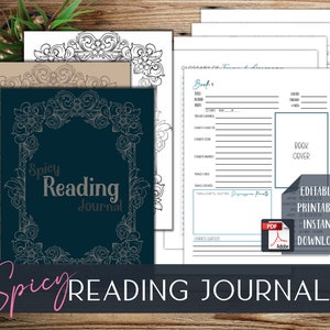 Pu&ograve; includere: Un diario di lettura stampabile con una copertina blu scuro con una cornice argentata decorativa e il testo "Spicy Reading Journal". Il diario include un glossario dei termini, una pagina di copertina del libro e spazio per pensieri, note e punti di discussione.