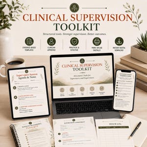 Puede incluir: Un kit de herramientas de supervisión clínica digital mostrado en una computadora portátil, tableta y teléfono inteligente con plantillas. Las pantallas muestran textos como Supervision Session Agenda, Safety Planning Toolkit y Clinician Safety Assessment Guide.