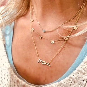 Mom pendant , yellow gold diamonds mom