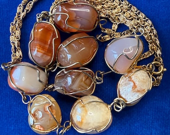 Vintage Carnelian Agate Wire Wrapped Necklace Natural Stone Chunky Statement Boho Gilt Chain Jewelry 1970s Gift for Her Earthy
