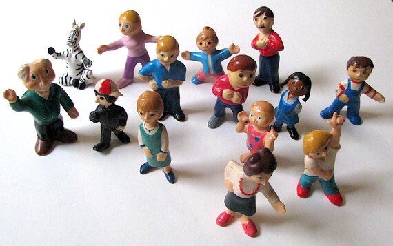 Betrokken Prestige Misbruik Passe-partout Role-playing 14 Little Figures Made in - Etsy