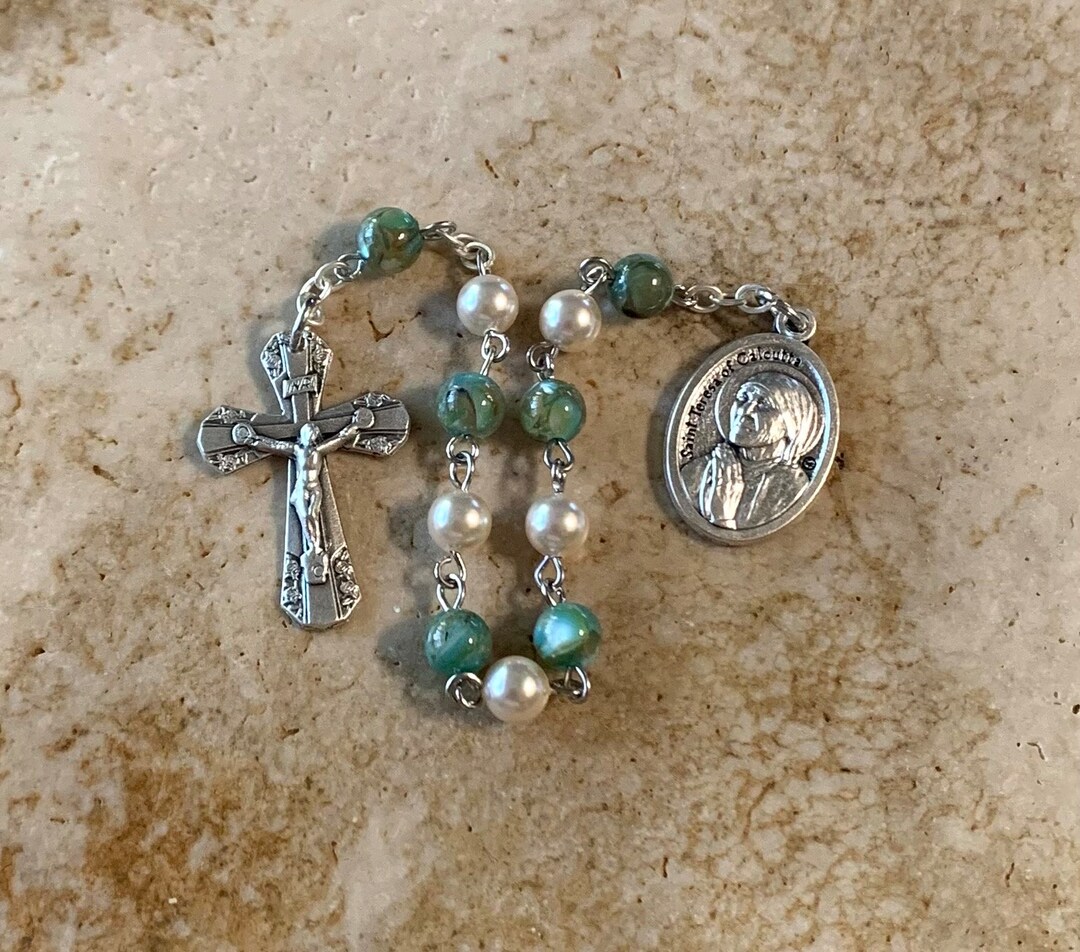 St. Mother Teresa of Calcutta White and Green Rosary - Etsy