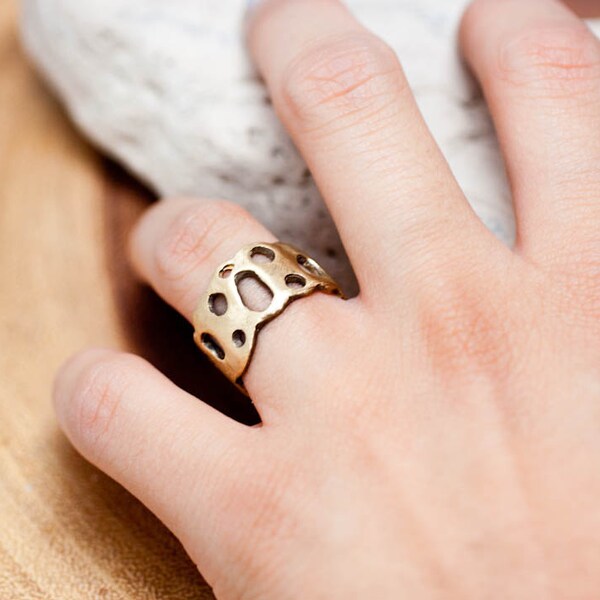 The Moon Ring-Brass Brushed Textured Wide Band