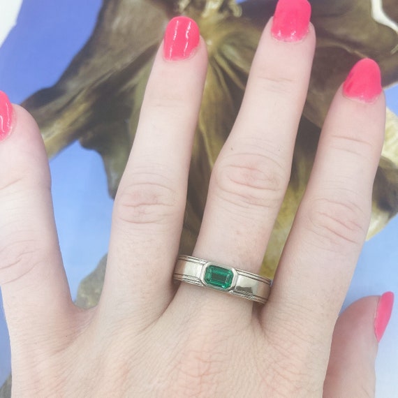 Vintage Men's Ring, Bezel Set Emerald Men's Band … - image 8