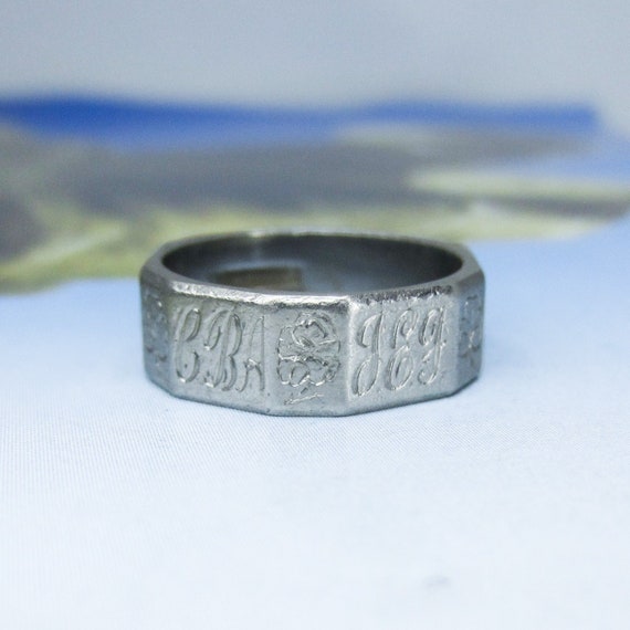 Antique Wedding Band, Edwardian Wide Engraved Ban… - image 1