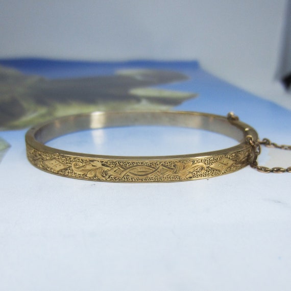 Vintage Bracelet, Victorian Engraved Small Hinged 