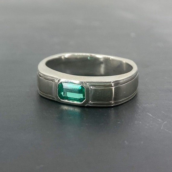 Vintage Men's Ring, Bezel Set Emerald Men's Band … - image 2