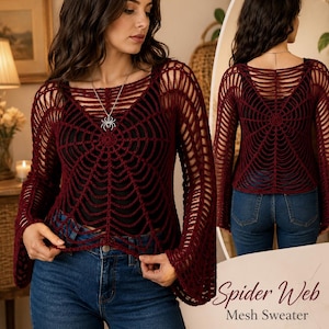 Könnte beinhalten: Ein dunkelroter, langärmeliger Häkelpullover mit offenem Spinnennetz-Muster, weitem Ausschnitt und ausgestellten Ärmeln. Das Kleidungsstück wird über einem schwarzen Oberteil und blauen Jeans getragen. Der Text Spider Web Mesh Sweater ist sichtbar.