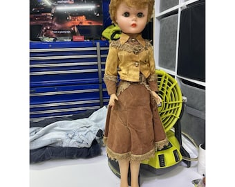 1971 Hasbro the World of Love “flower” Doll With Box and