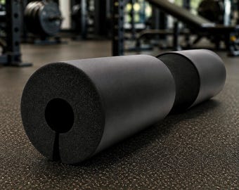 Protezione per squat con bilanciere: spessa imbottitura in schiuma per proteggere collo e spalle durante il sollevamento pesi.