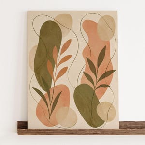 Könnte beinhalten: Ein rechteckiger Wandkunstdruck mit einer abstrakten Komposition aus organischen Formen in Olivgrün, Terrakotta und Beige. Zwei zentrale botanische Zweige mit spitzen Blättern sind über diese Formen gelegt und mit dünnen, fließenden schwarzen Linien akzentuiert.