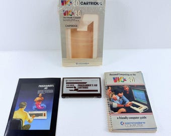 Vintage Commodore VIC-20 Programmer's Aid Cartridge & Computer Guide Bundle