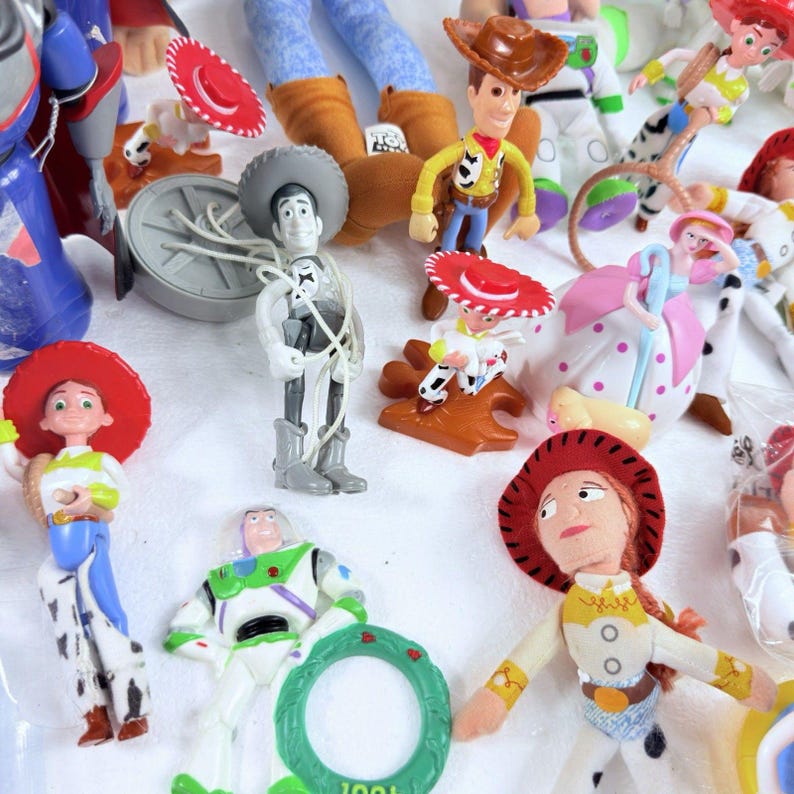 Figurine articulée Toy Story Disney Pixar, LOT de 20 pièces et plus Woody Buzz Jesse Zurg image 11
