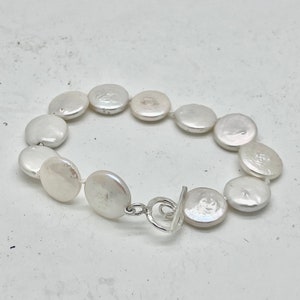 Real pearl bracelet made from flat coin beads image 2