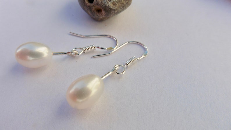 Dainty pearl earrings white 7 mm teardrop shape, 925 silver hooks, wedding jewelry image 2