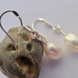 Dainty pearl earrings white 7 mm teardrop shape, 925 silver hooks, wedding jewelry image 3