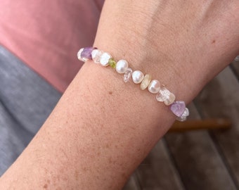 Colorful elastic bracelet real pearls with semi-precious stones
