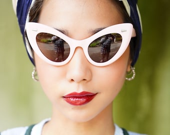 Extreme cat eye glasses sale