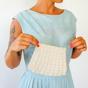 Vintage 1940s Crochet Purse/ Crochet Bag/ Vintage Purse/ Handbag/ Rockabilly Purse/ Evening Bag/ Retro Purse/ 1930s Coin Purse