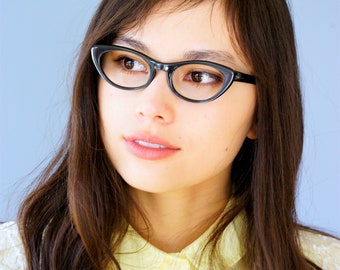 Eyeglass Vintage 1960s cateye glasses/New Old Stock/Frames /Eyeglasses /Rockabilly/Greyish Blue tone By Marine Optical Made In USA