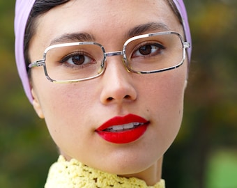 Gafas vintage de los años 70, montura fabricada en Japón, nuevas de antiguo stock, color plateado, forma rectangular, estilo disco retro.