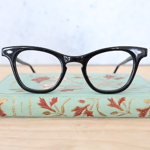 Óculos de grau vintage Cateye Óculos Cateye dos anos 1960 Fabricado nos EUA Novo Estoque antigo tom ébano
