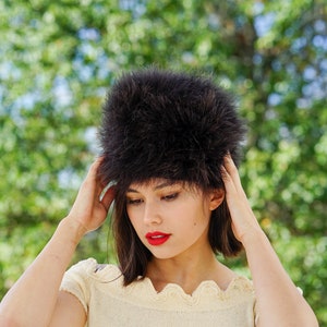 Vintage Feather Pillbox Hat, Vintage Hat, 1950s-60s Hat, Vintage Women Hat, Tea Party Hat, Cloche Hat, Witchy Hat, Whimsigoth Hat