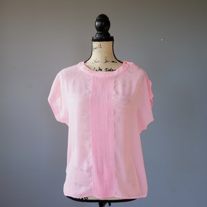 Vintage Blouse by Susan Hutton Size M/ 1980s Blouse/ Women Shirt/ Vintage Blouse/ Secretary Blouse/ Retro Clothing/ Women&#39;s Top