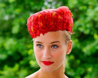 chapeau de pilulier en plumes vintage, chapeau vintage, chapeau des années 1950, chapellerie vintage, chapeau de plumes, chapeau de tea party, chapeau Kentucky Derby, chapeau de mariage