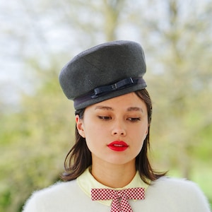 Vintage Straw Pillbox Hat, Vintage Hat, 1950-60s Hat, Jackie-O Hat, Church Hat, Tea Party Hat, Vintage Millinery, Cocktail Hat, Women Hat