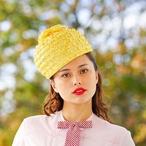 Vintage Straw Bubble Hat with Hat Box, Pillbox hat, 1950s-60s Hat, Vintage Hat, Women Hat, Tea Party Hat, Cocktail Hat, Kentucky Derby Hat