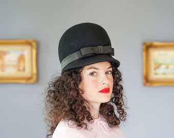 Vintage Black Velvet Bucket Hat, 1960s-70s Women Hat  display picture 1
