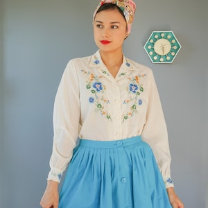 Vintage 1950s Embroidery Blouse Size M, Vintage Women Shirt, 1950s-60s Blouse, Women Tops, Pinup Rockabilly, Retro MCM Blouse, Summer Tops