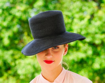 chapeau canotier de paille vintage, chapeau souple, chapeau des années 1960, chapeau vintage, chapellerie vintage, chapeau d'été, chapeau derby du Kentucky, chapeau de tea party, chapeau à large bord