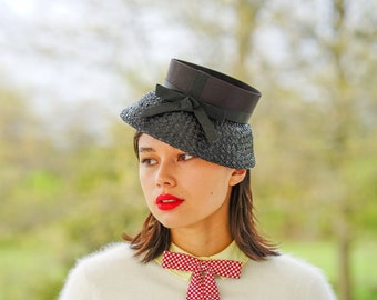 Bob de paille vintage, chapeau abat-jour, chapeau des années 1950-60, chapeau vintage, chapeau de tea party, chapeau d'église, chapeau cloche, chapeau MCM rétro, chapeau Mod vintage