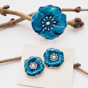 1950er Jahre Emaille Schmuck Set signierte ART, Schmuckset, Vintage Emaille Brosche Ohrring, 1950er Schmuck, Floral Set, Demi Parure, Modeschmuck