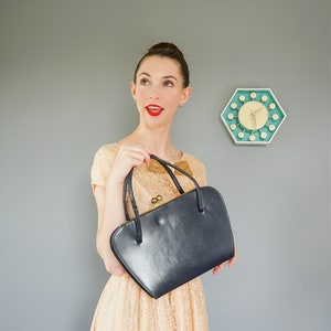 Bolsa vintage com armação de couro sintético/ Bolsa dos anos 1950-60/ Bolsa vintage/ Bolsa vintage/ Bolsa vintage feminina/ Carteira vintage/ Bolsa de meados do século