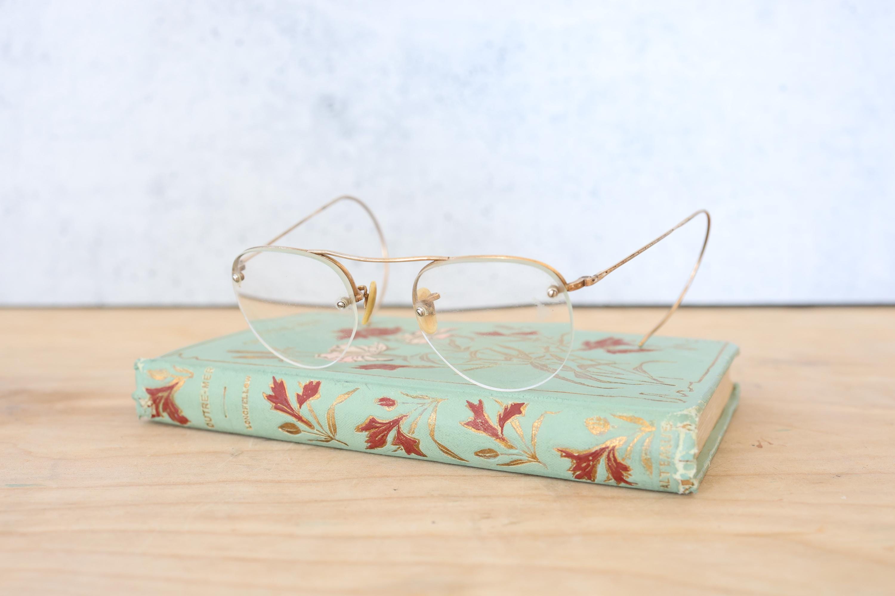 Antique Shuron  Wire Rimmed Eyeglasses 12 K GF Wire Frame & Hard Case Optometrist Attic - SHURON GOLD WIRE RIM RIMWAY VINTAGE  main image 2