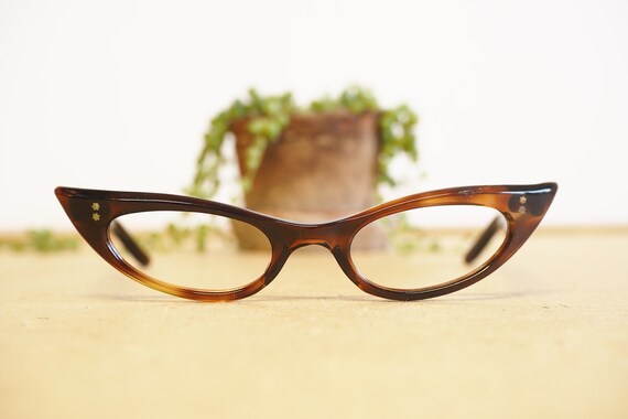 Vintage Eyeglasses 1960s cateye glasses/Frames /Ey
