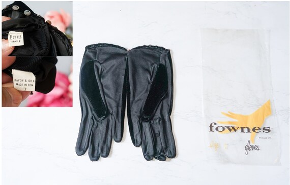 Vintage Black Silk Velvet Beaded Ladies Gloves Fo… - image 8