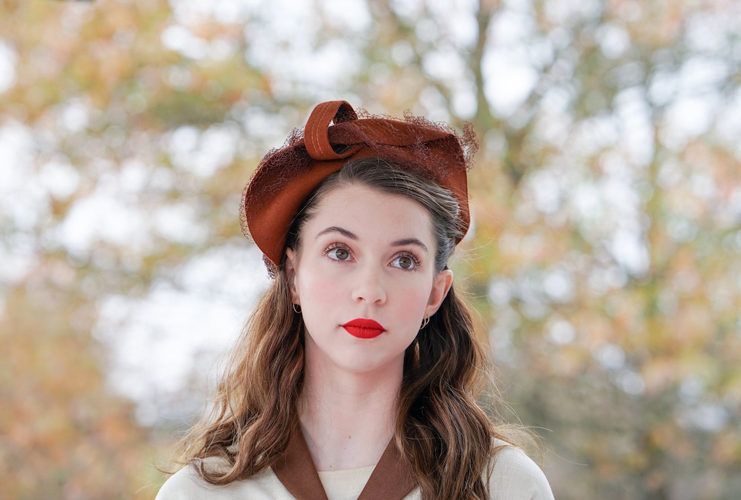 Vintage 1940s Wool Tilt Hat, 1940s Hat, Vintage Hat, Tea Party Hat