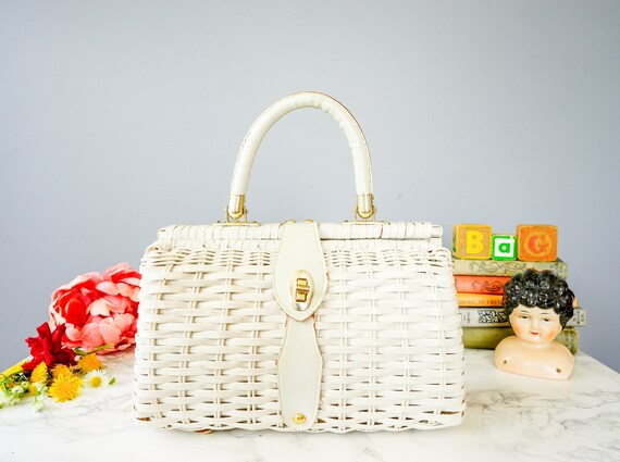 Vintage White Wicker Purse/ Woven Basket Purse/ Wi