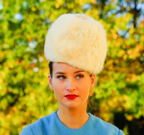 Vintage Rabbit Fur Cossack Hat, Cloche Hat, Vintage Fur Winter Hat